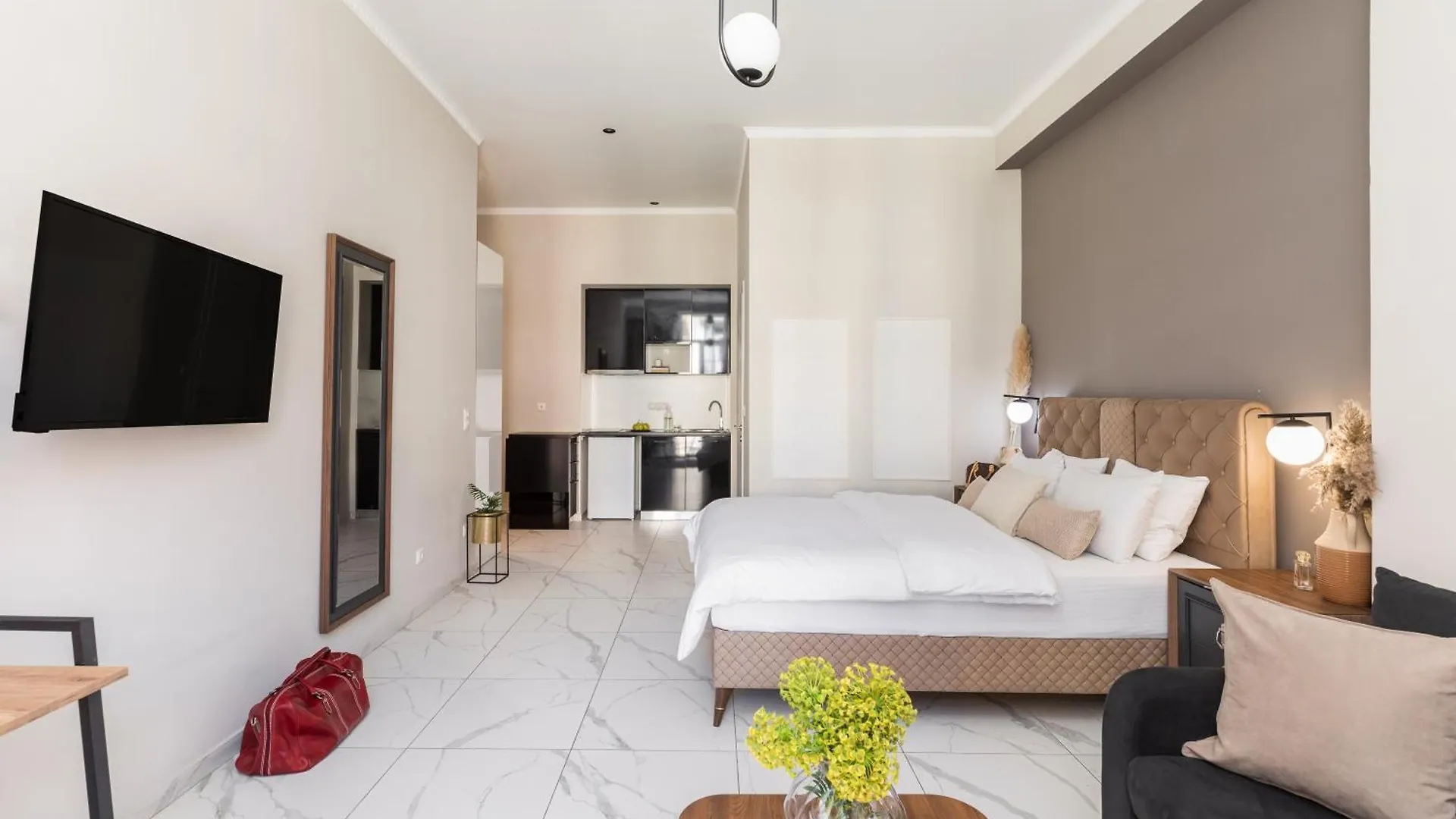 Appartamento Black Onyx Comfort Suites - Timeless Design In A Heritage Building Salonicco Grecia
