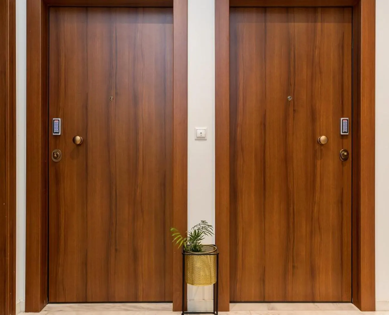 Appartamento Black Onyx Comfort Suites - Timeless Design In A Heritage Building Salonicco