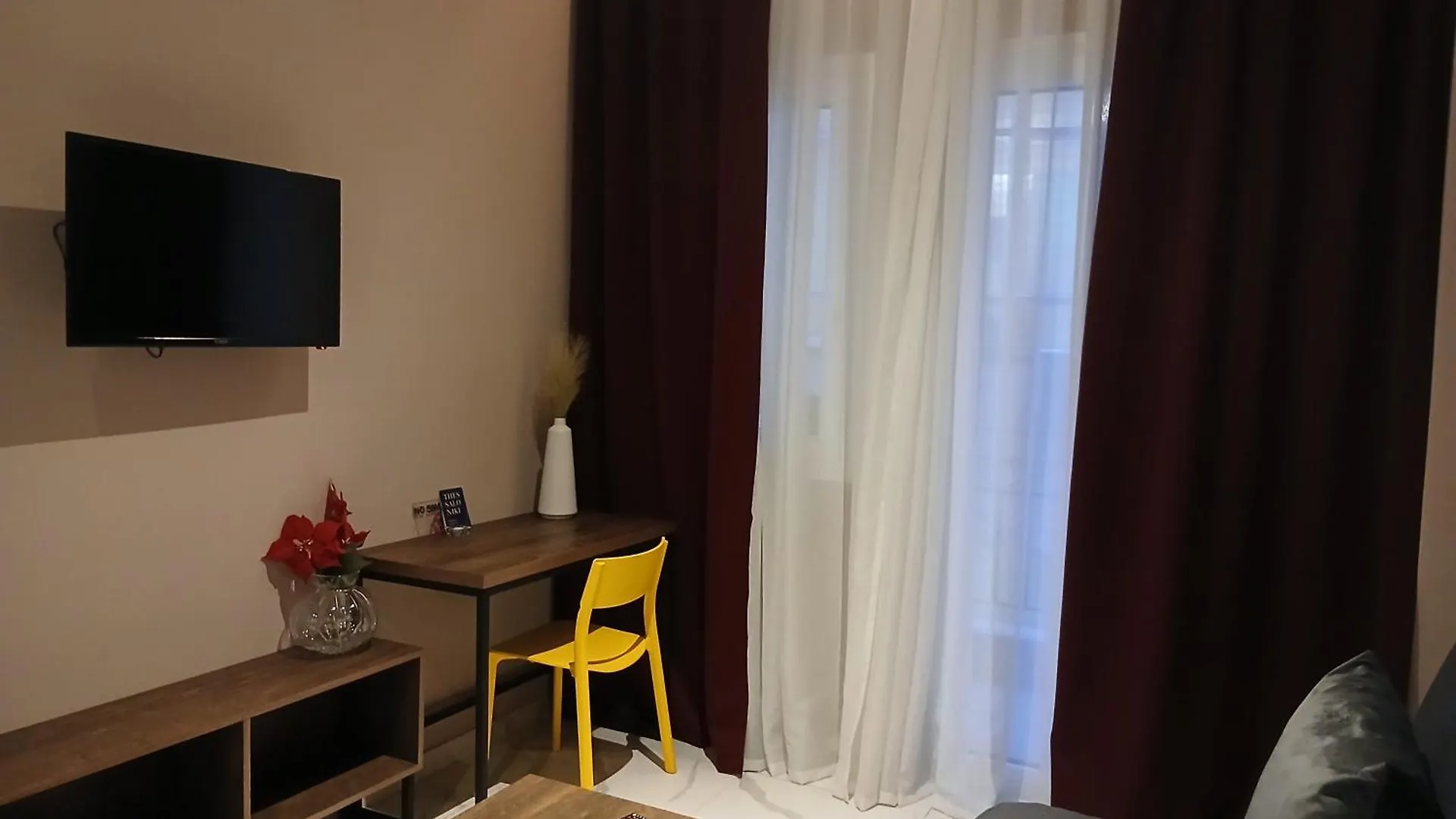 Black Onyx Comfort Suites - Timeless Design In A Heritage Building Selanik Yunanistan