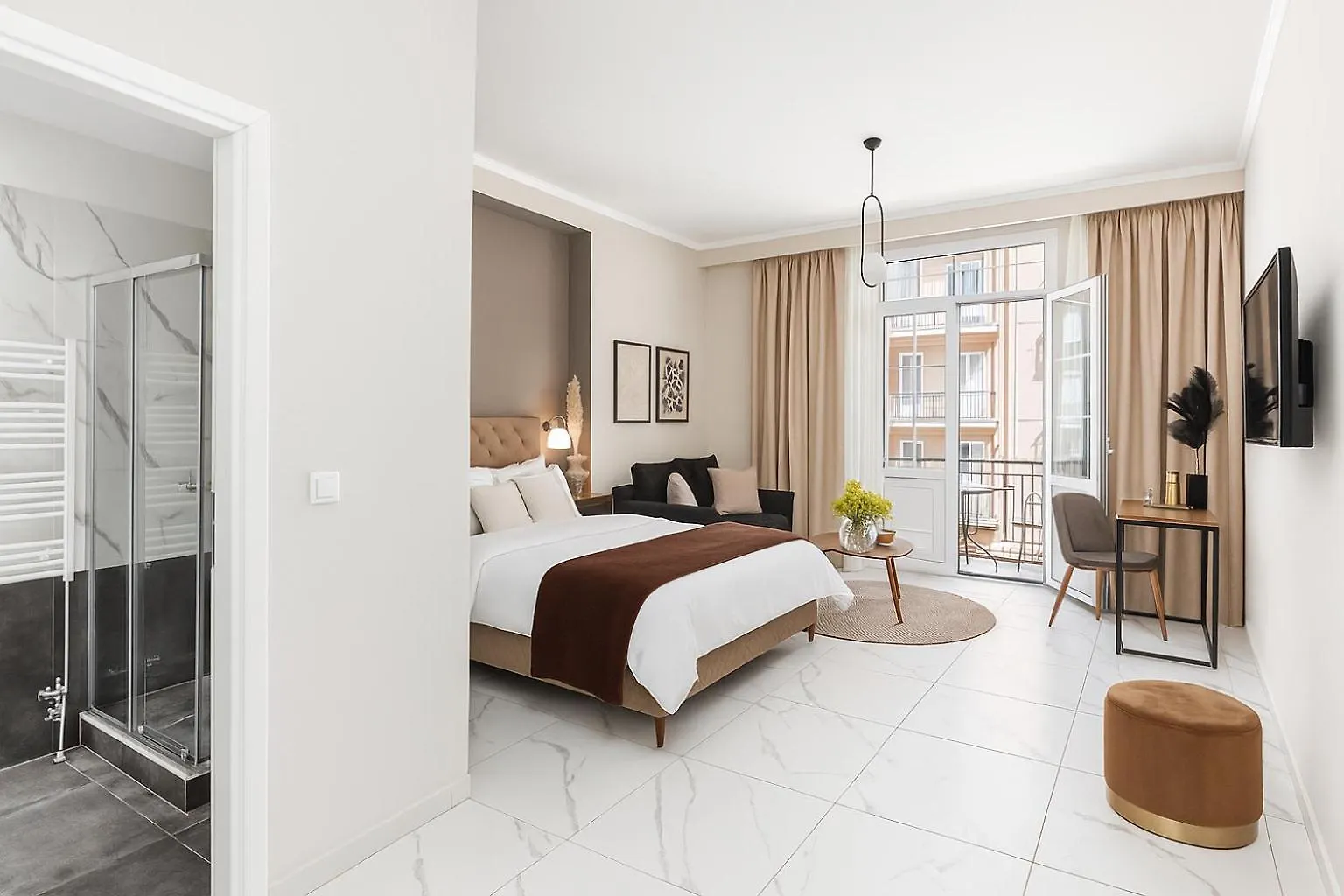 Appartamento Black Onyx Comfort Suites - Timeless Design In A Heritage Building Salonicco Grecia