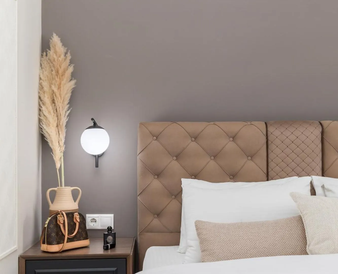 Apartment Black Onyx Comfort Suites Thessaloniki Greece