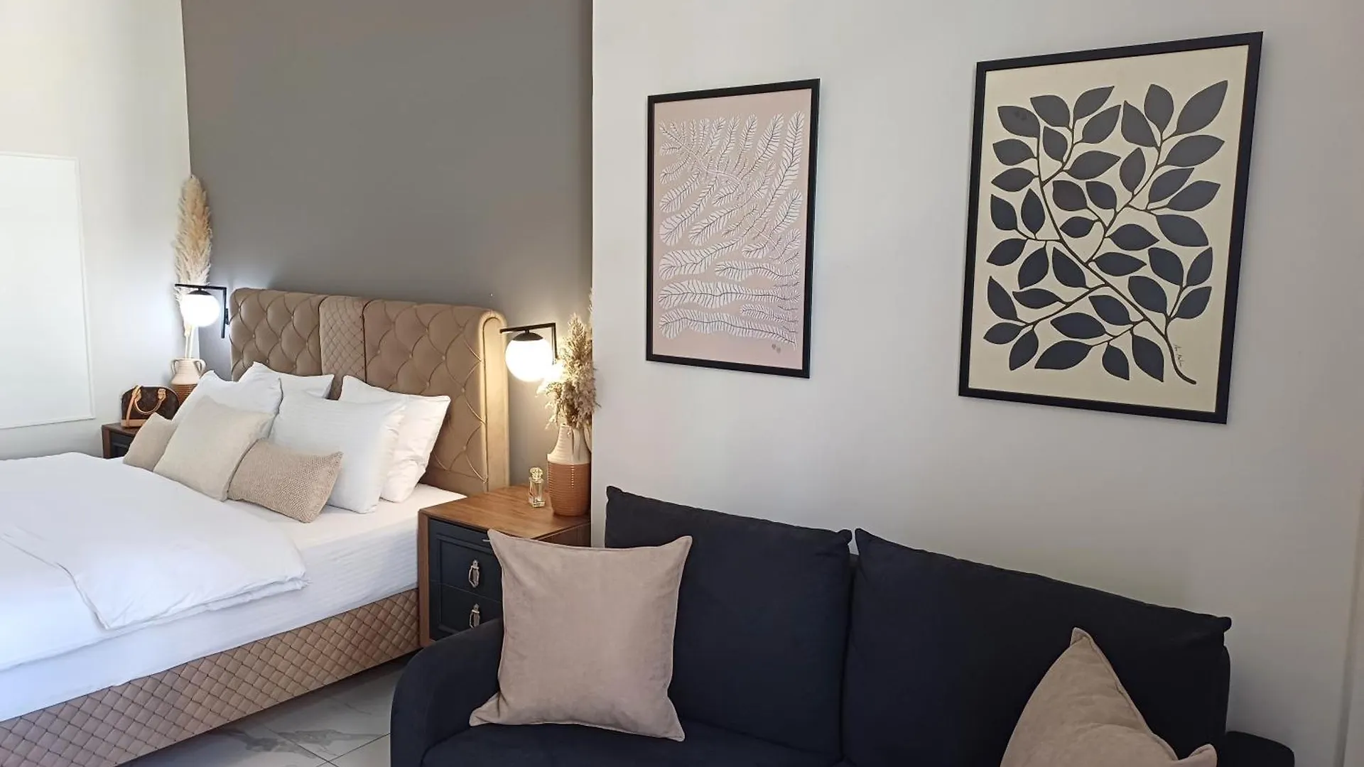 Black Onyx Comfort Suites Thessaloniki