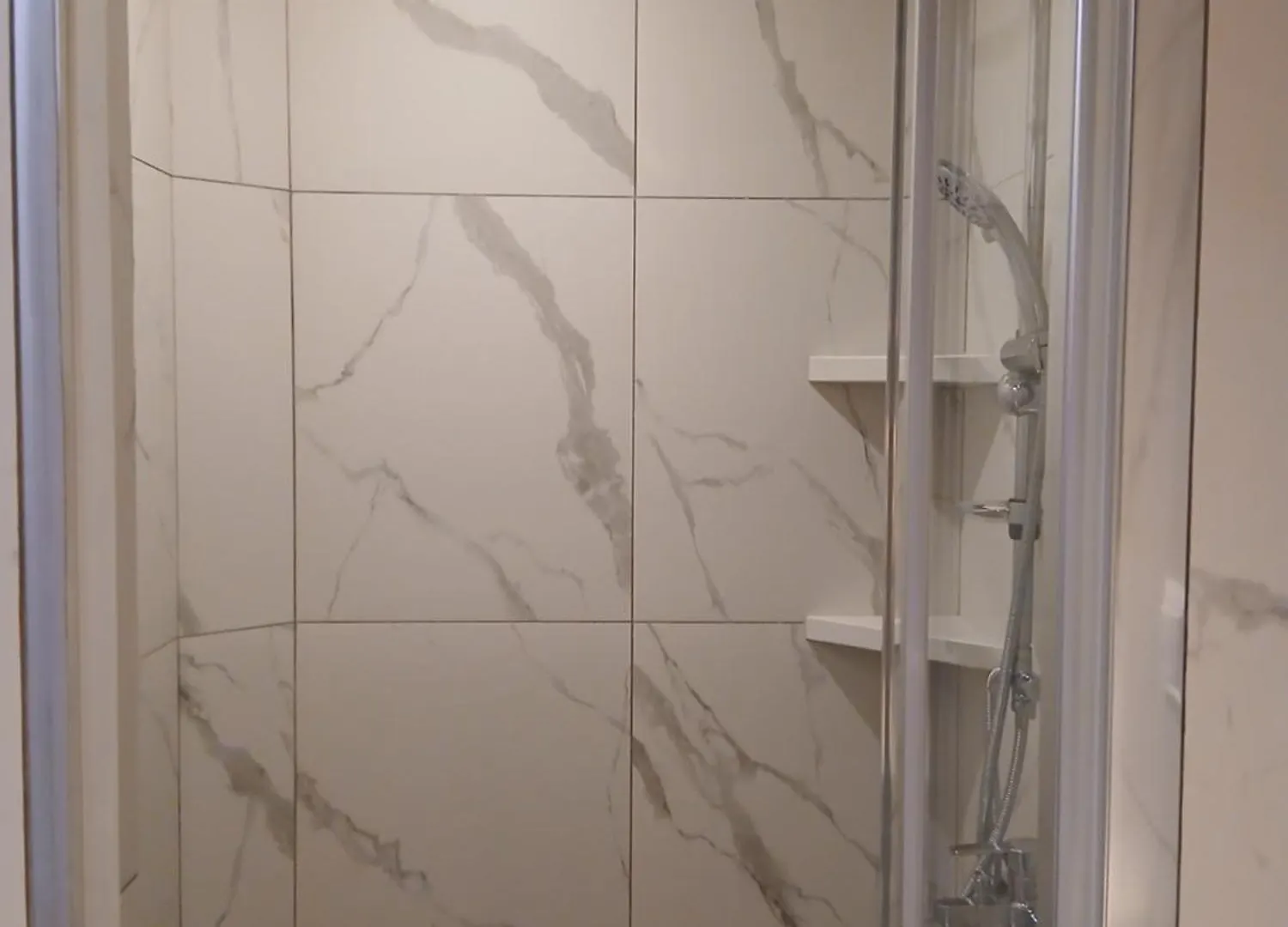 Black Onyx Comfort Suites Thessaloniki Apartment