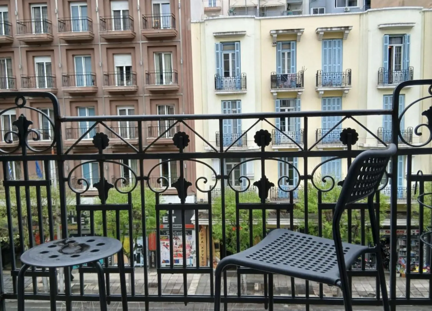 Apartment Black Onyx Comfort Suites Thessaloniki Greece